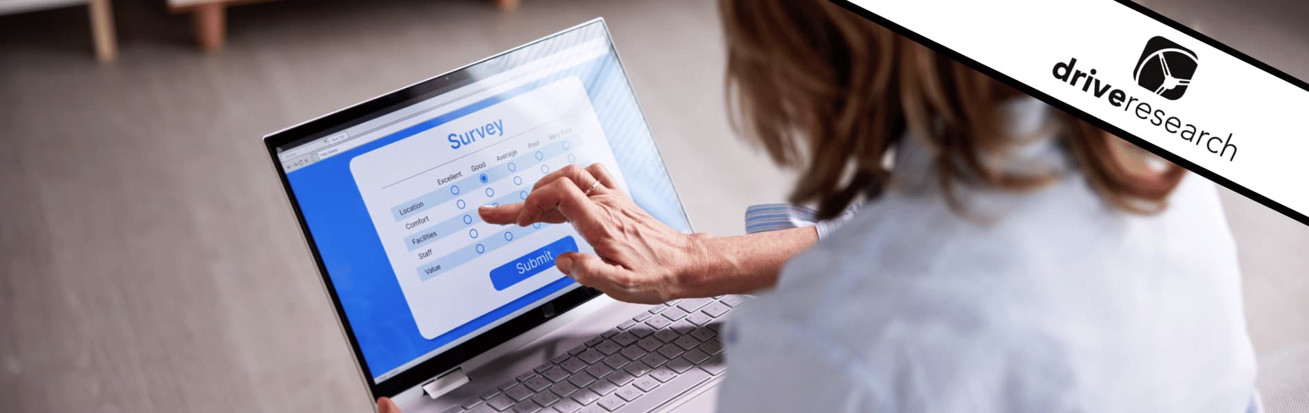 woman on computer doing survey straightlining