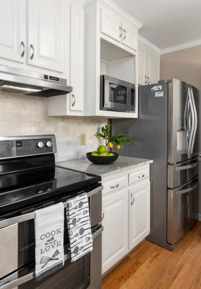 Kitchen with many different appliances